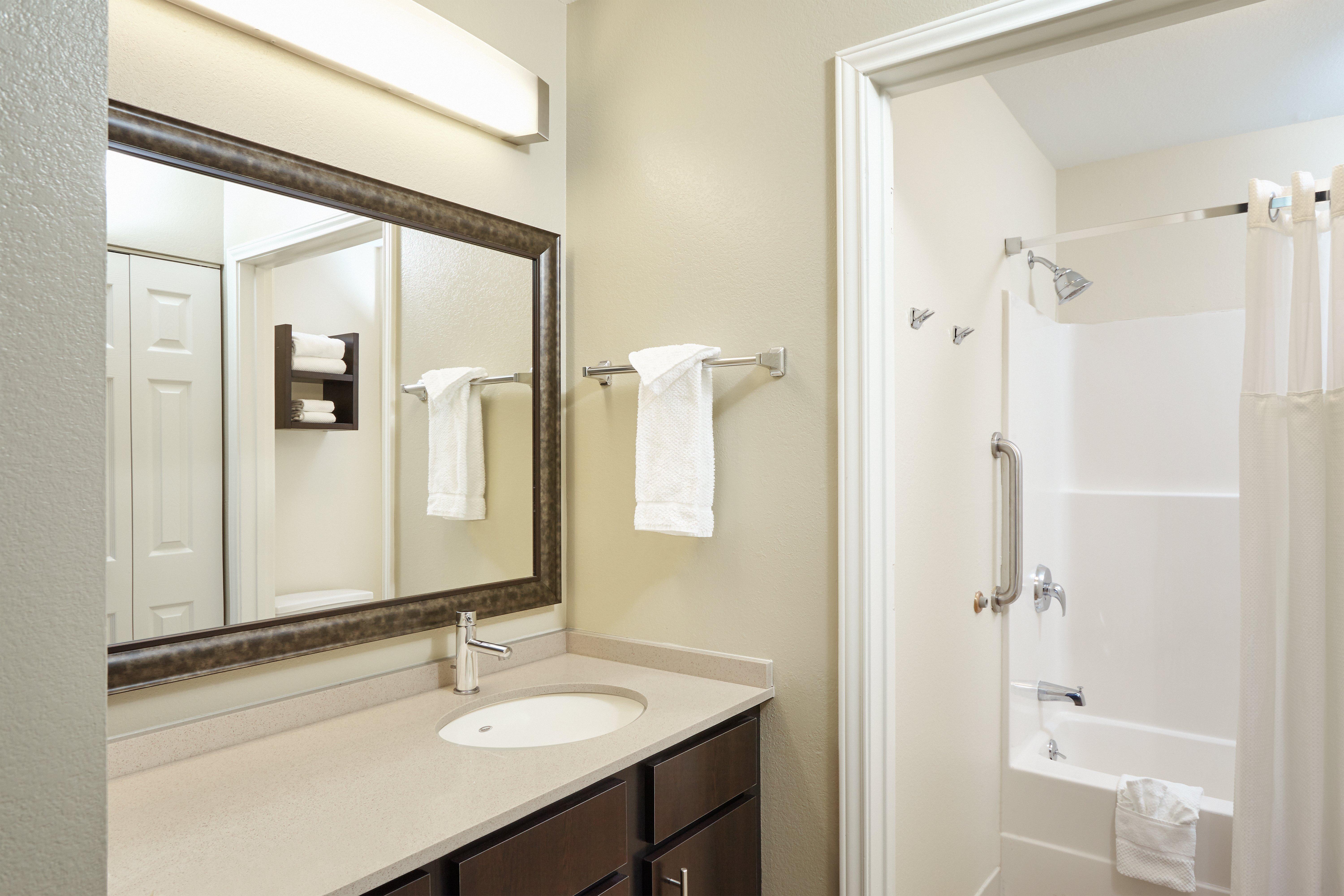 Staybridge Suites Lincolnshire By Ihg Buitenkant foto