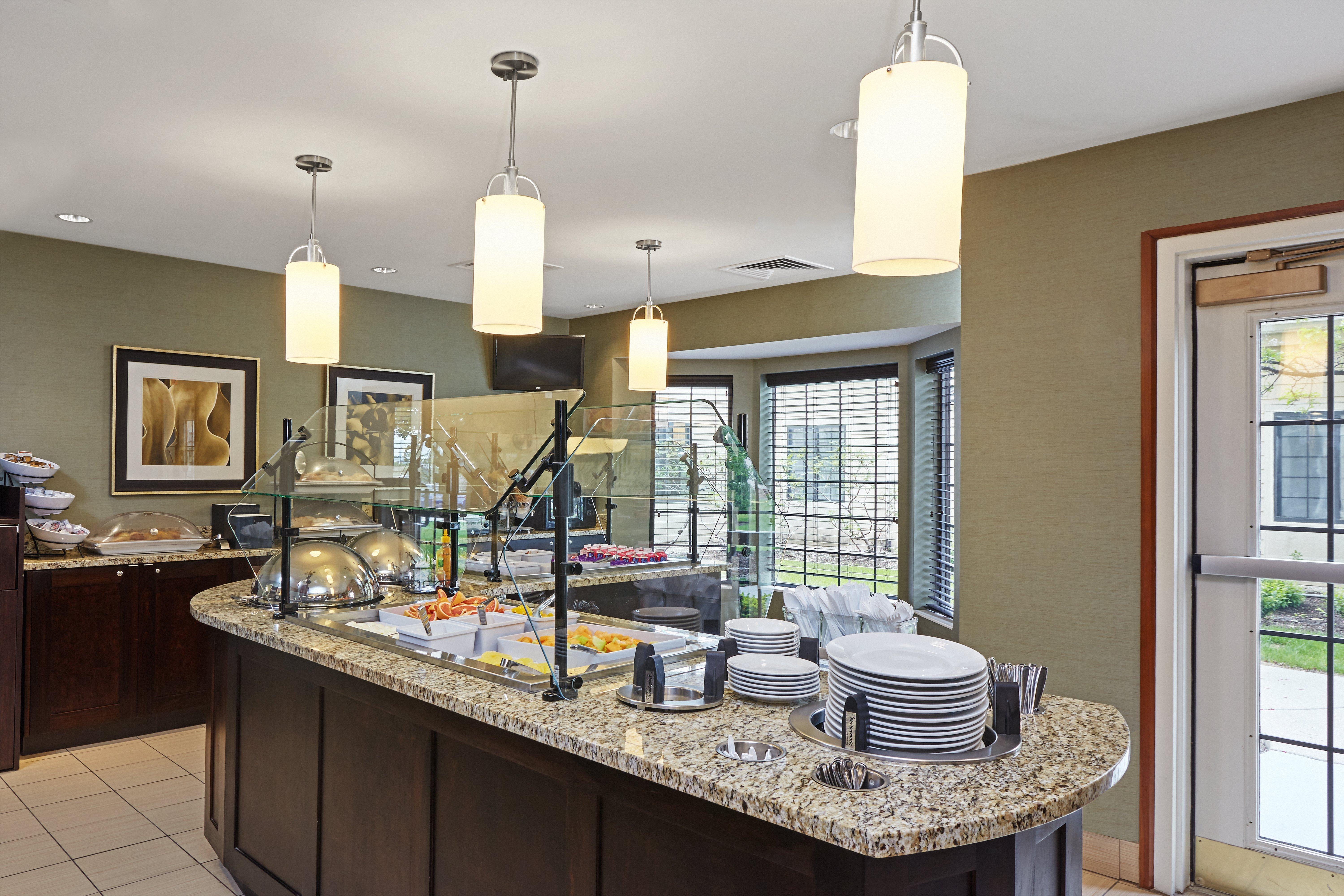 Staybridge Suites Lincolnshire By Ihg Buitenkant foto