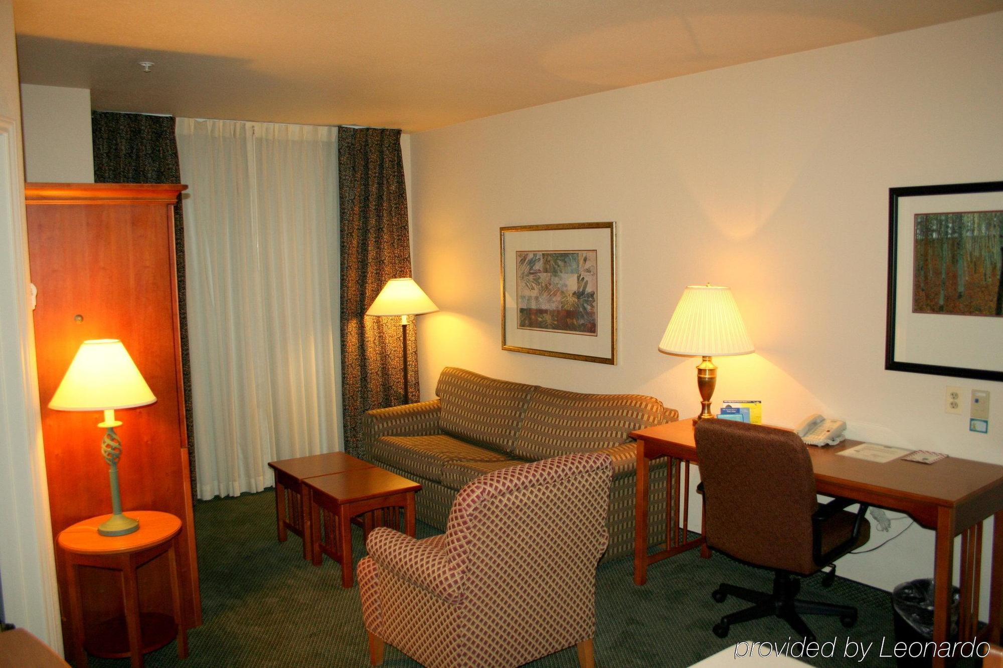 Staybridge Suites Lincolnshire By Ihg Buitenkant foto