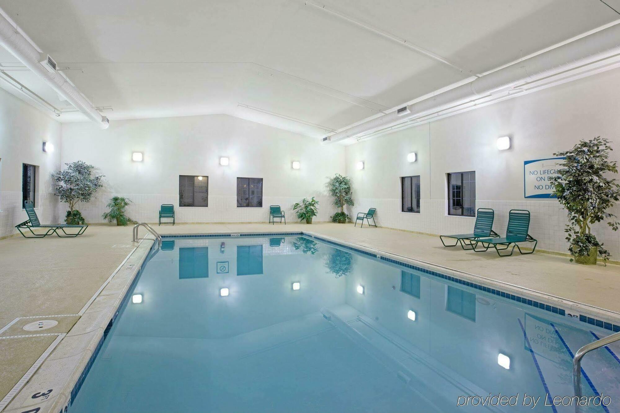 Staybridge Suites Lincolnshire By Ihg Faciliteiten foto