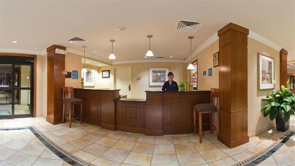 Staybridge Suites Lincolnshire, An Ihg Hotel Buitenkant foto